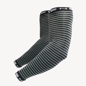 Steigen Black Stripe Arm Socks